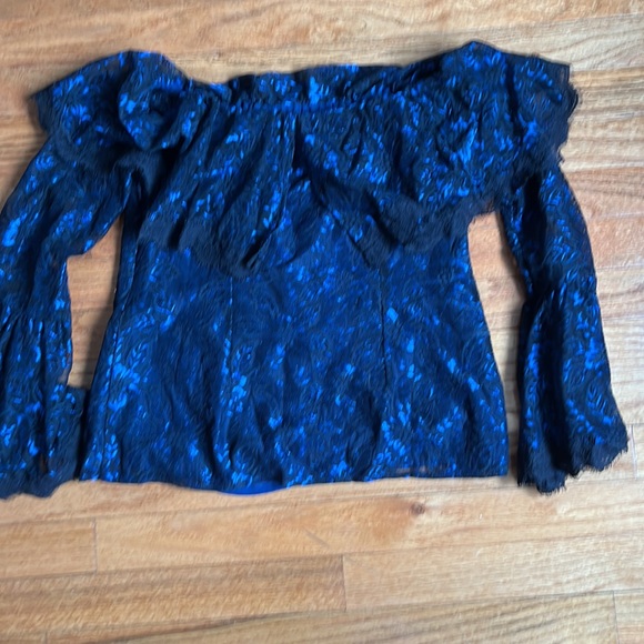WHBM - blue with black lace off the shoulder top - Picture 4 of 6